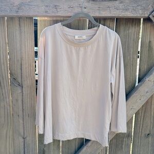 Alpha Studio Cream Nude Casual Scoop Neckline Cropped Sleeve Basics Tee